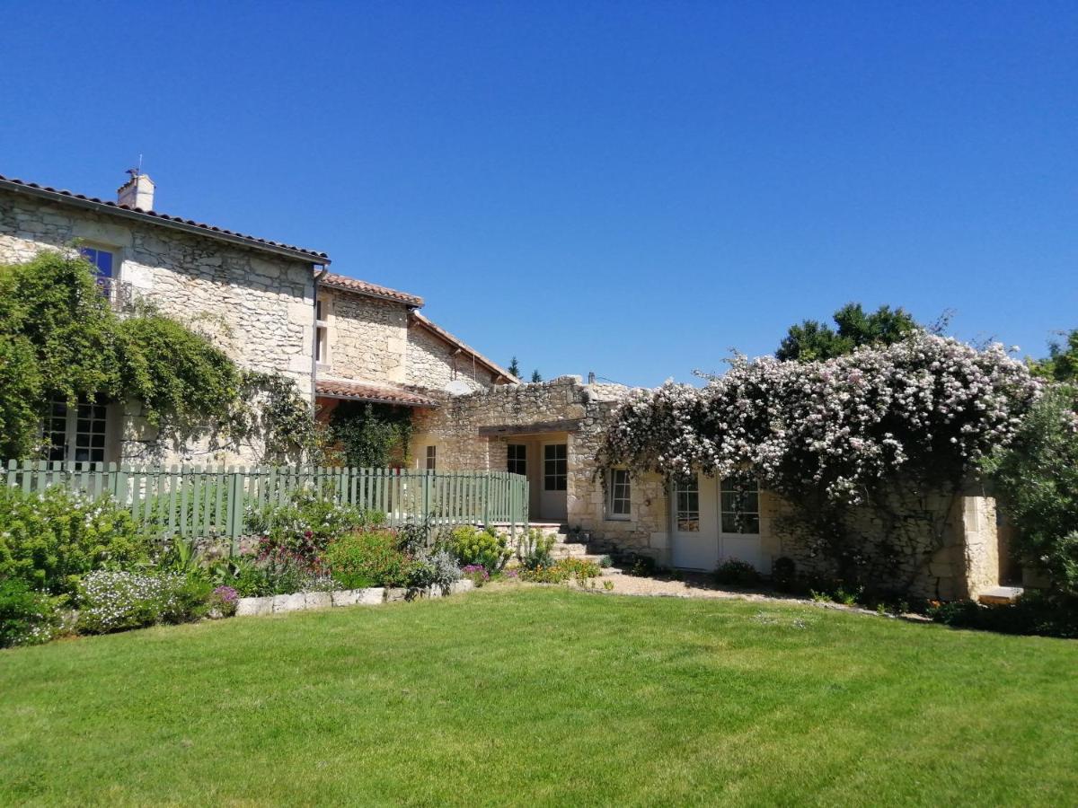 Chateau De Puissentut Bed and Breakfast Homps  Exterior foto